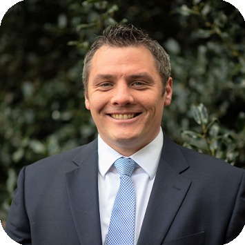 Benjamin Savage Chief Operating Officer